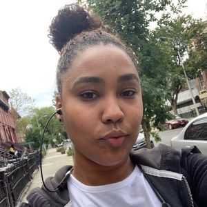 Meet your Posher, Marisela